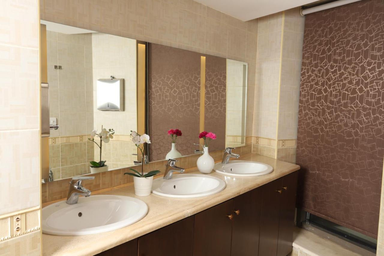 Al Andalus Tower Hotel Amman Esterno foto